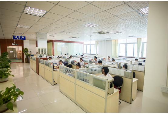 电源适配器的研发