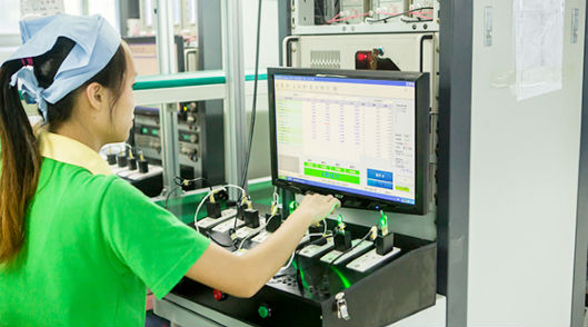 电源适配器 电源适配器