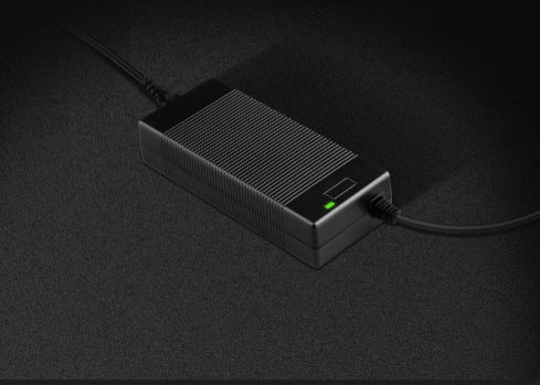 电源适配器 电源适配器