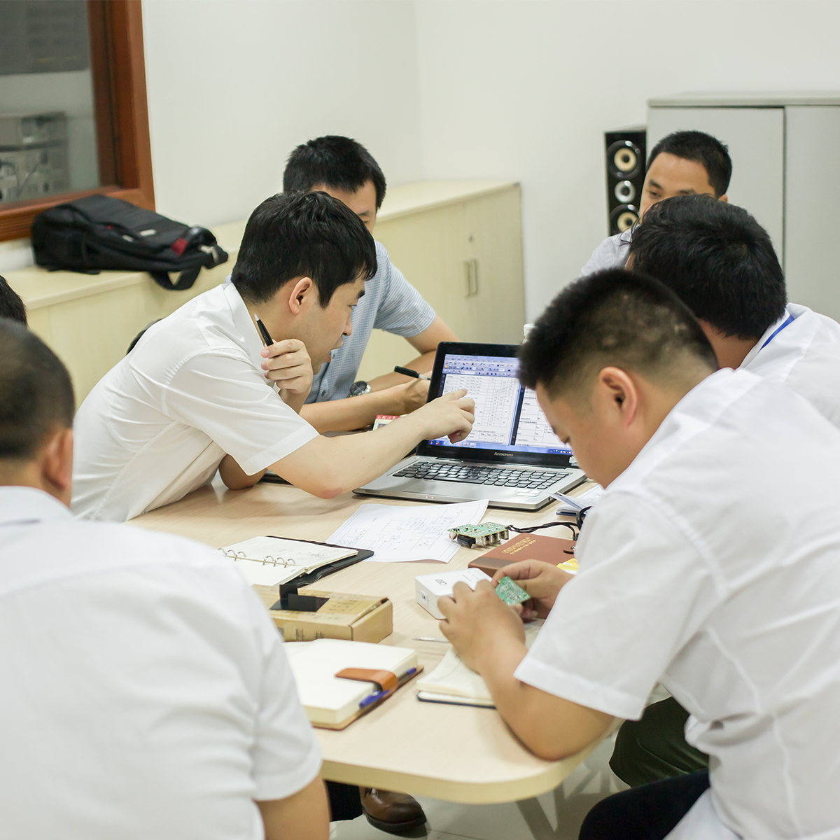 做好电源适配器的散热设计，让用电更加安全！