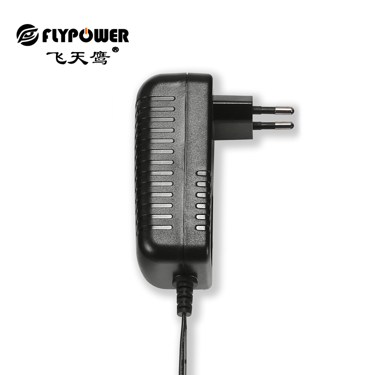 如何预防电源适配器插头的安全隐患？