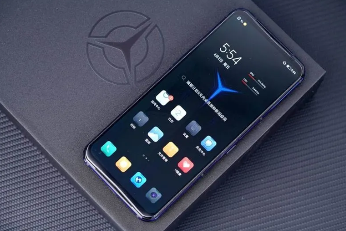 搭载90W电源适配器，联想拯救者2 Pro怎么样？