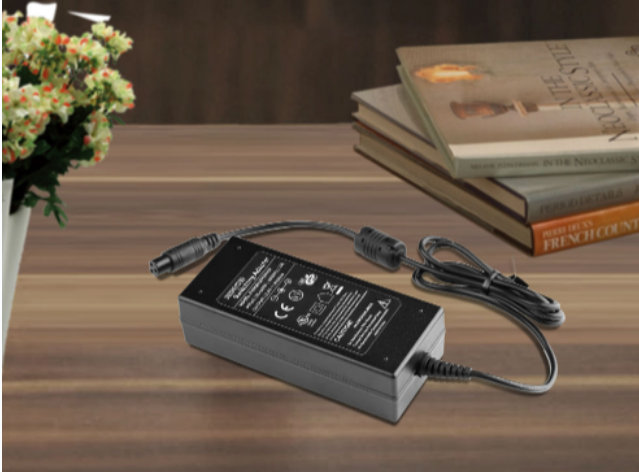 19年电源厂家只做高品质电源适配器——深圳flypower