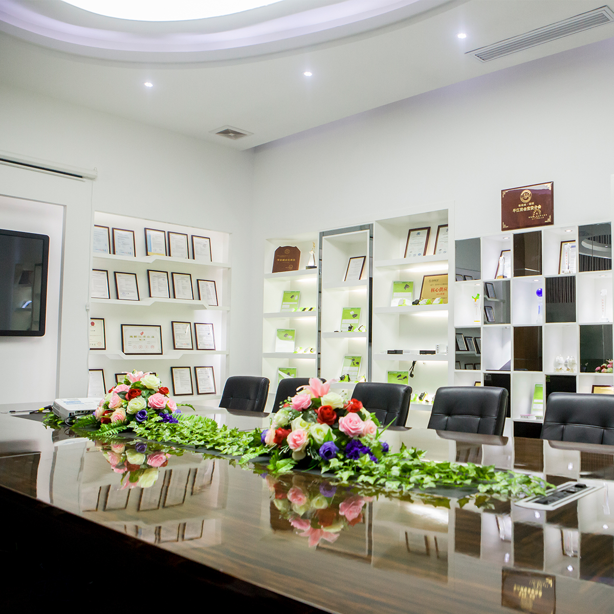 浅谈电源管理技术的发展趋势，FLYPOWER充电器生产厂家