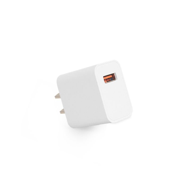 30W medium standard fast charging power adapter