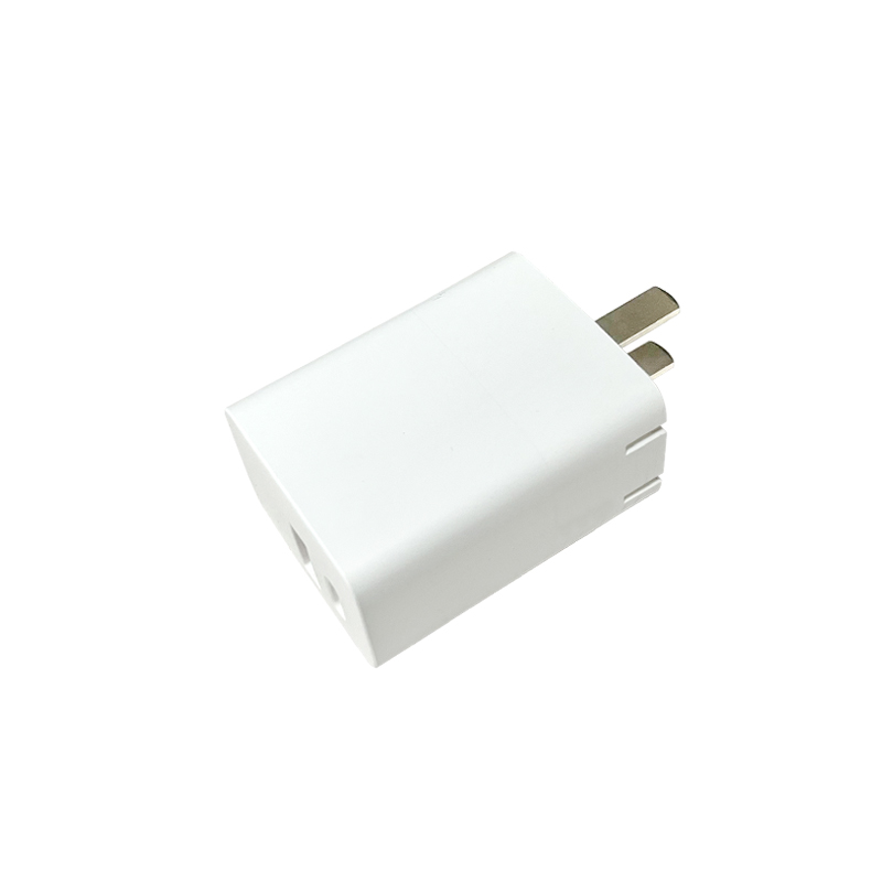 30W dual port fast charging charger